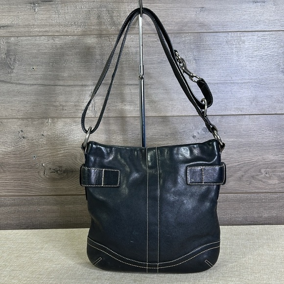 Coach Hobo 1452 Convertible Black Leather Cross Body Bag - Picture 3 of 14